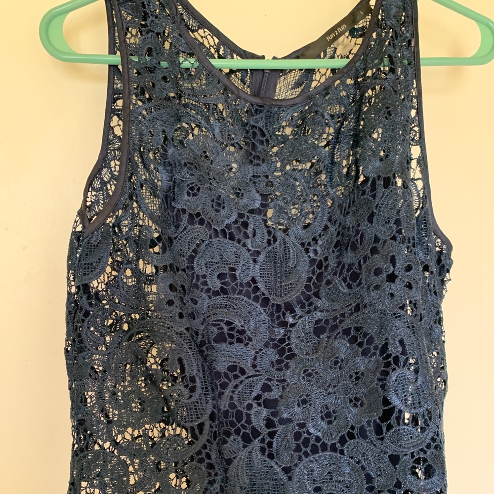 PERFECT HOLIDAY DRESS - Picture 10 of 10